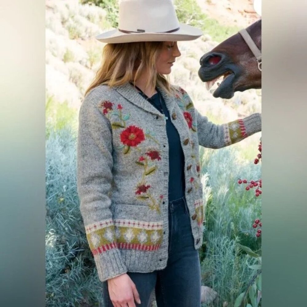 Flowering Vines Cardigan by Lost Horizons. New With Tags
